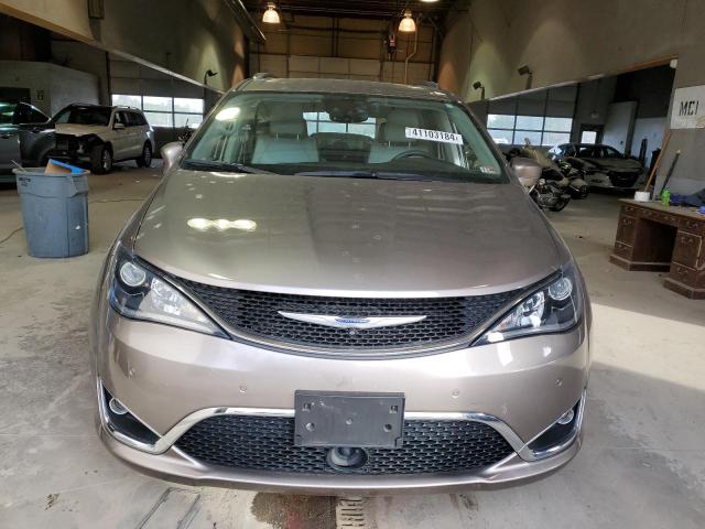 Photo 4 VIN: 2C4RC1EG9JR330964 - CHRYSLER PACIFICA 