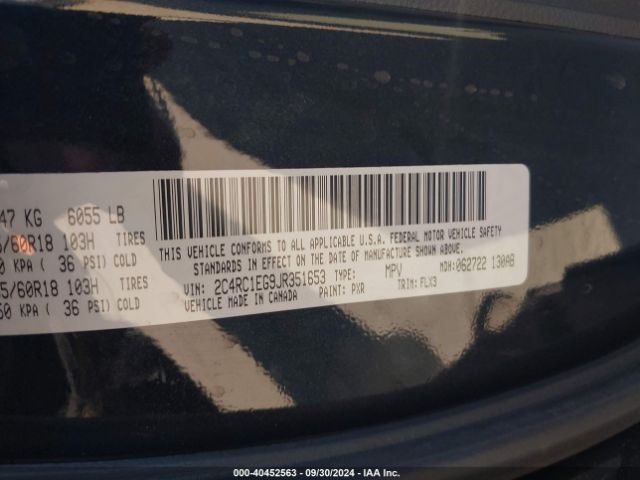 Photo 8 VIN: 2C4RC1EG9JR351653 - CHRYSLER PACIFICA 