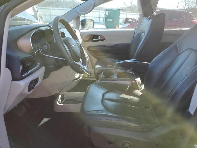 Photo 6 VIN: 2C4RC1EGXHR506253 - CHRYSLER PACIFICA 