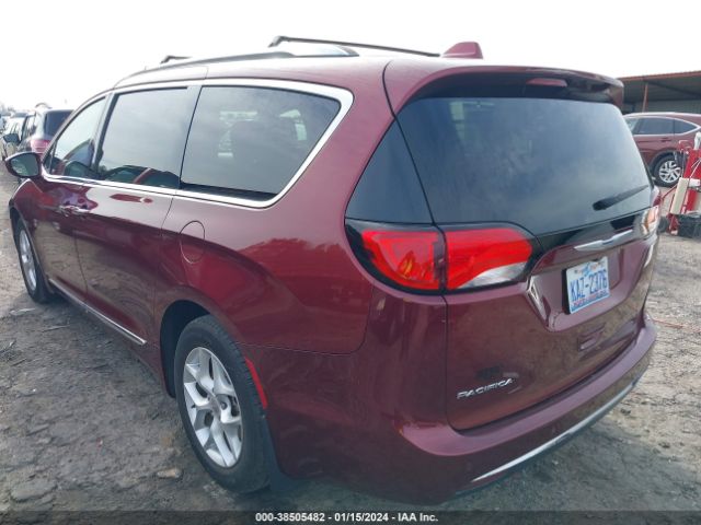 Photo 2 VIN: 2C4RC1EGXHR832828 - CHRYSLER PACIFICA 