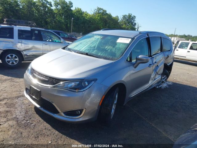 Photo 1 VIN: 2C4RC1EGXJR109549 - CHRYSLER PACIFICA 