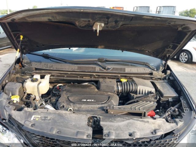 Photo 9 VIN: 2C4RC1EGXJR165300 - CHRYSLER PACIFICA 