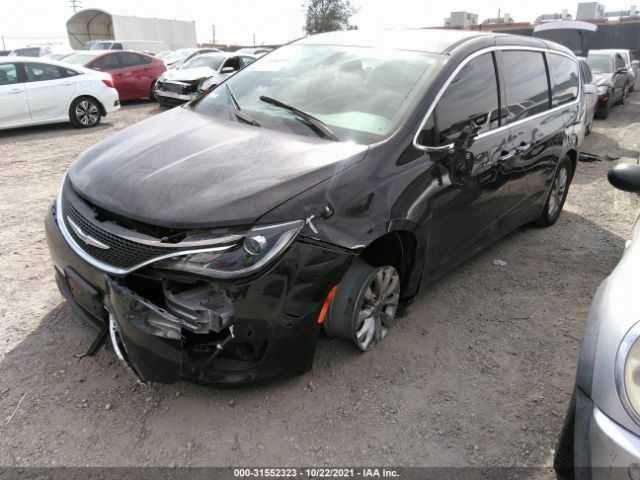 Photo 1 VIN: 2C4RC1FG0JR109915 - CHRYSLER PACIFICA 