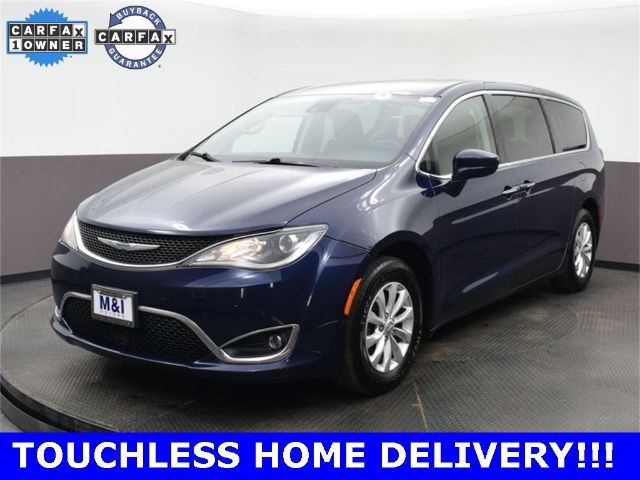 Photo 2 VIN: 2C4RC1FG0KR568900 - CHRYSLER PACIFICA 