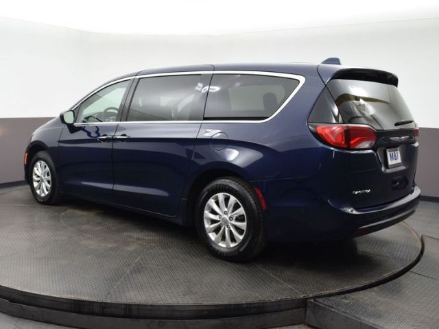 Photo 4 VIN: 2C4RC1FG0KR568900 - CHRYSLER PACIFICA 