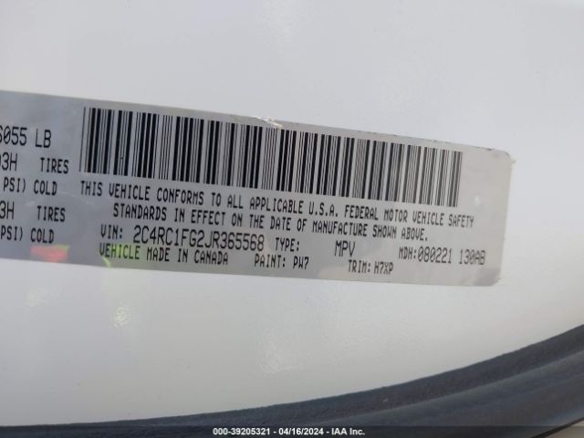 Photo 8 VIN: 2C4RC1FG2JR365568 - CHRYSLER PACIFICA 