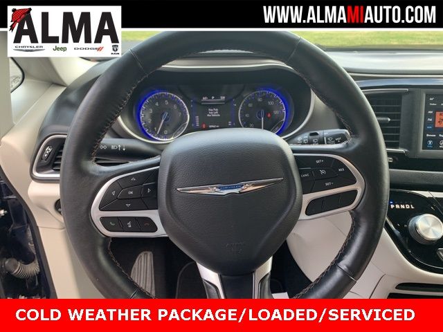 Photo 3 VIN: 2C4RC1FG2LR234059 - CHRYSLER PACIFICA 