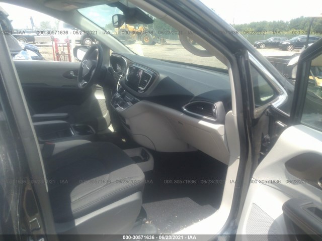 Photo 4 VIN: 2C4RC1FG3KR626496 - CHRYSLER PACIFICA 