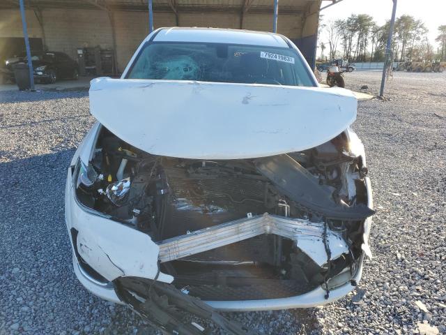 Photo 4 VIN: 2C4RC1FG4JR116883 - CHRYSLER PACIFICA 