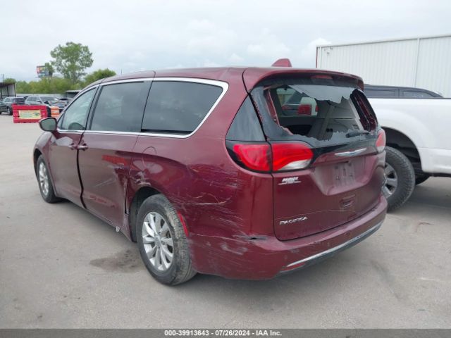 Photo 2 VIN: 2C4RC1FG4JR280019 - CHRYSLER PACIFICA 