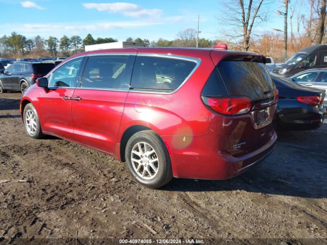 Photo 2 VIN: 2C4RC1FG4LR124274 - CHRYSLER PACIFICA 