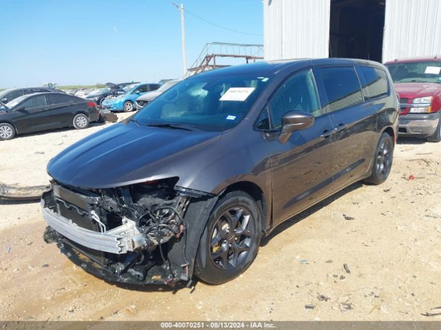 Photo 1 VIN: 2C4RC1FG5LR128737 - CHRYSLER PACIFICA 