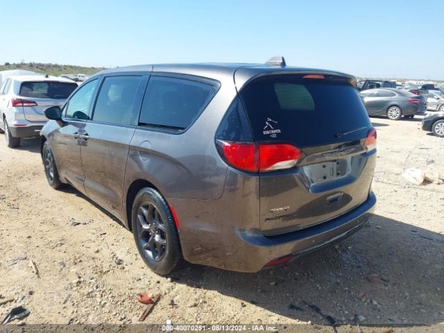 Photo 2 VIN: 2C4RC1FG5LR128737 - CHRYSLER PACIFICA 