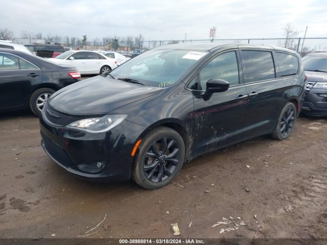 Photo 1 VIN: 2C4RC1FG5LR286916 - CHRYSLER PACIFICA 