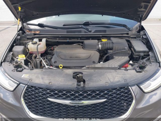 Photo 9 VIN: 2C4RC1FG5MR527200 - CHRYSLER PACIFICA 