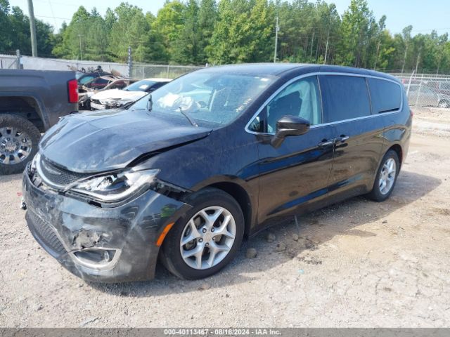 Photo 1 VIN: 2C4RC1FG6JR125567 - CHRYSLER PACIFICA 