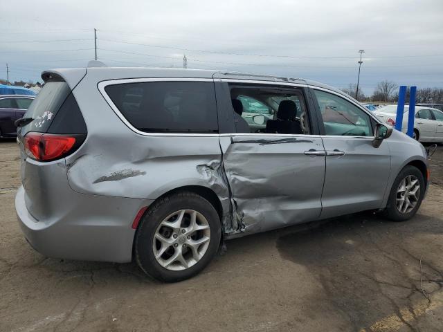 Photo 2 VIN: 2C4RC1FG7JR125870 - CHRYSLER PACIFICA T 