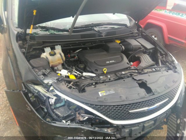 Photo 9 VIN: 2C4RC1FG7JR277793 - CHRYSLER PACIFICA 