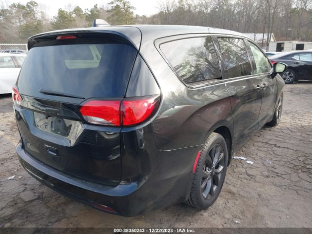 Photo 3 VIN: 2C4RC1FG7LR108621 - CHRYSLER PACIFICA 