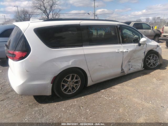 Photo 3 VIN: 2C4RC1FG9NR158018 - CHRYSLER PACIFICA 