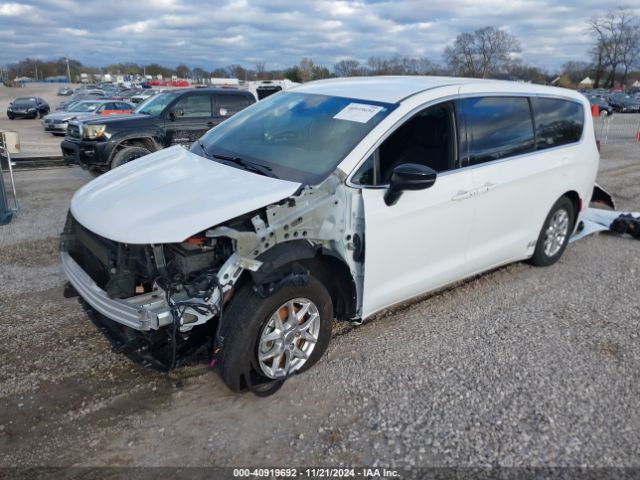 Photo 1 VIN: 2C4RC1FG9RR115580 - CHRYSLER PACIFICA 