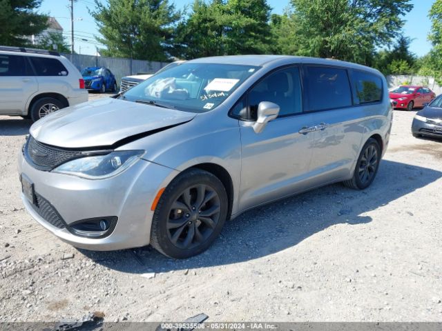 Photo 1 VIN: 2C4RC1FGXKR666929 - CHRYSLER PACIFICA 