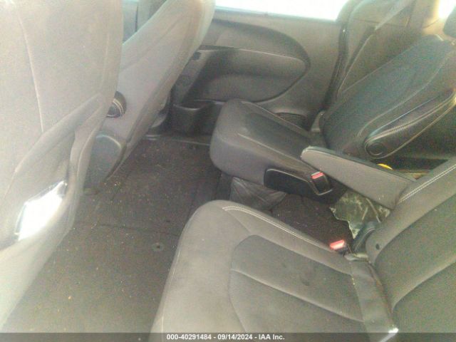 Photo 7 VIN: 2C4RC1FGXLR111092 - CHRYSLER PACIFICA 