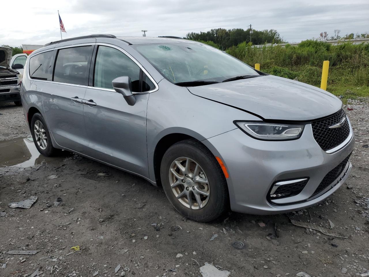 Photo 3 VIN: 2C4RC1FGXMR521442 - CHRYSLER PACIFICA 