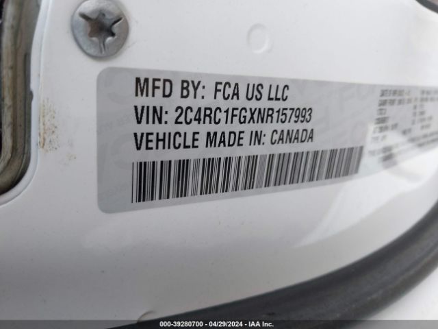 Photo 8 VIN: 2C4RC1FGXNR157993 - CHRYSLER PACIFICA 