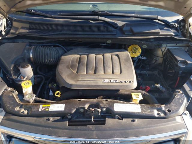 Photo 9 VIN: 2C4RC1GG0FR754490 - CHRYSLER TOWN & COUNTRY 