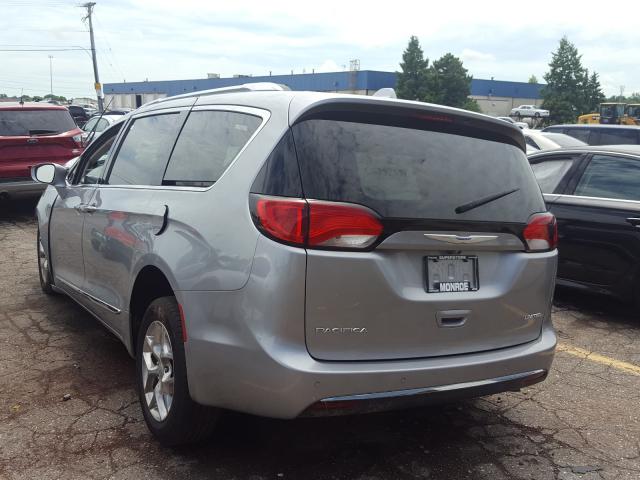 Photo 2 VIN: 2C4RC1GG0JR269002 - CHRYSLER PACIFICA L 