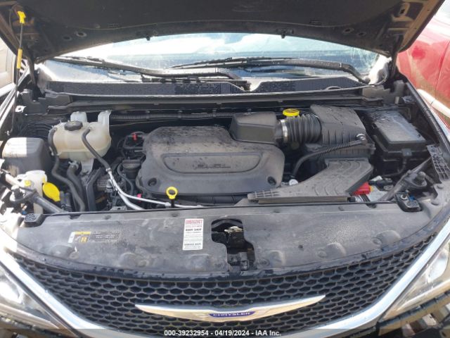 Photo 9 VIN: 2C4RC1GG0LR281573 - CHRYSLER PACIFICA 