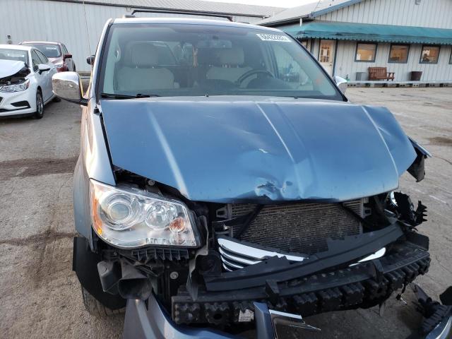 Photo 4 VIN: 2C4RC1GG1CR158607 - CHRYSLER TOWN & COU 