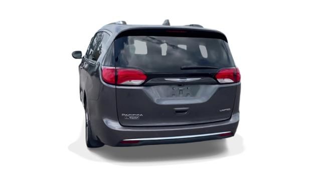 Photo 6 VIN: 2C4RC1GG1HR633213 - CHRYSLER PACIFICA 