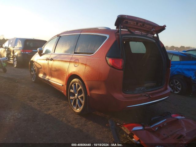 Photo 2 VIN: 2C4RC1GG1JR171726 - CHRYSLER PACIFICA 