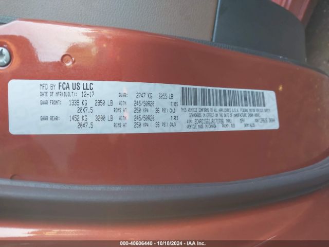 Photo 8 VIN: 2C4RC1GG1JR171726 - CHRYSLER PACIFICA 