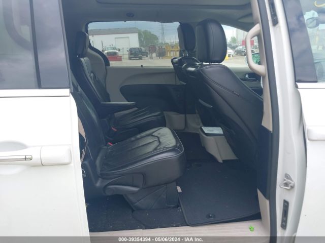 Photo 7 VIN: 2C4RC1GG1JR210525 - CHRYSLER PACIFICA 