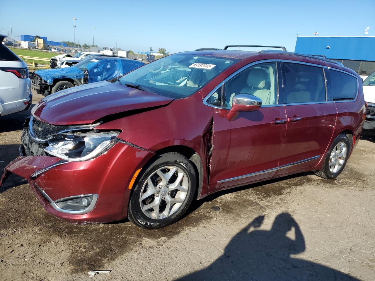 Photo 0 VIN: 2C4RC1GG1KR588278 - CHRYSLER PACIFICA 