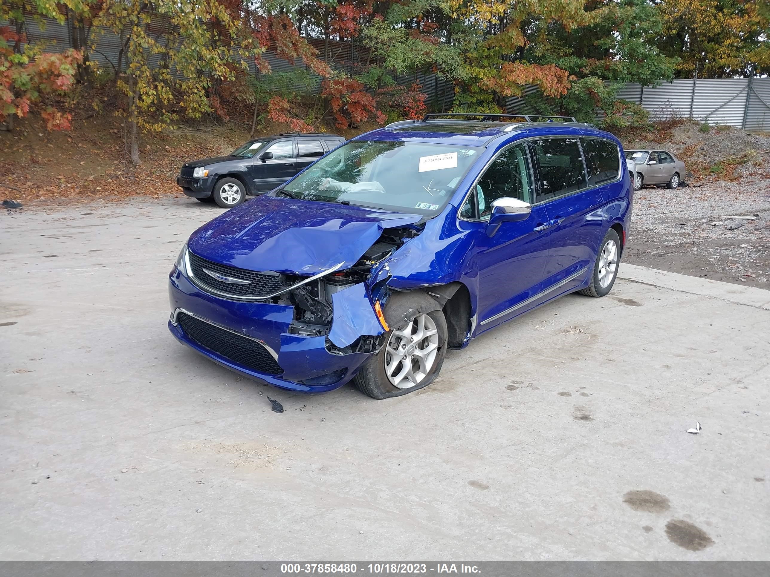 Photo 1 VIN: 2C4RC1GG1LR107253 - CHRYSLER PACIFICA 