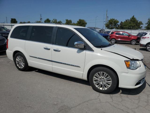 Photo 3 VIN: 2C4RC1GG2DR513298 - CHRYSLER TOWN & COU 