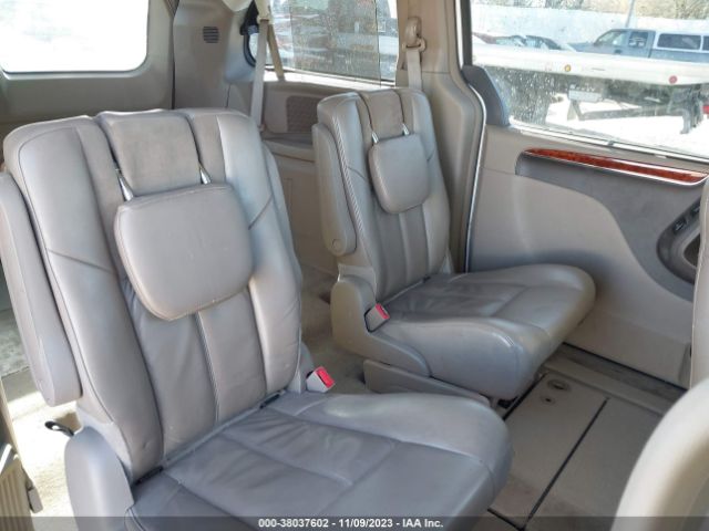 Photo 7 VIN: 2C4RC1GG2DR630945 - CHRYSLER TOWN & COUNTRY 