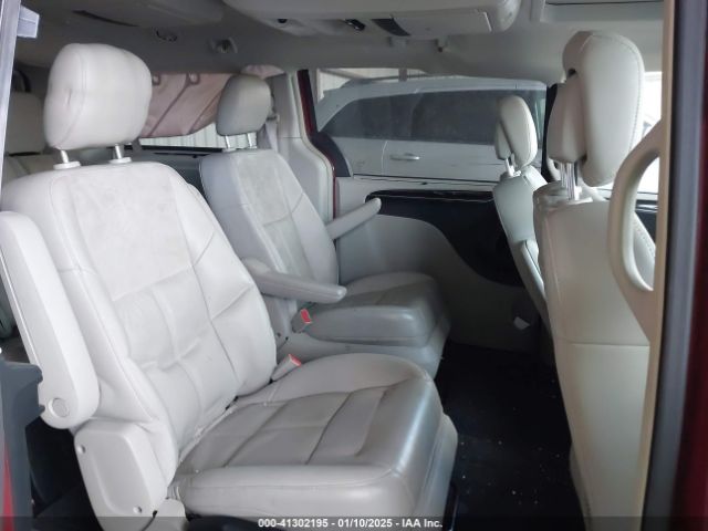 Photo 7 VIN: 2C4RC1GG2FR731261 - CHRYSLER TOWN AND COUNTRY 