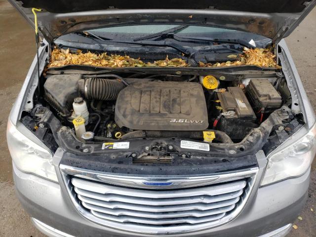 Photo 11 VIN: 2C4RC1GG2GR191380 - CHRYSLER TOWN & COU 