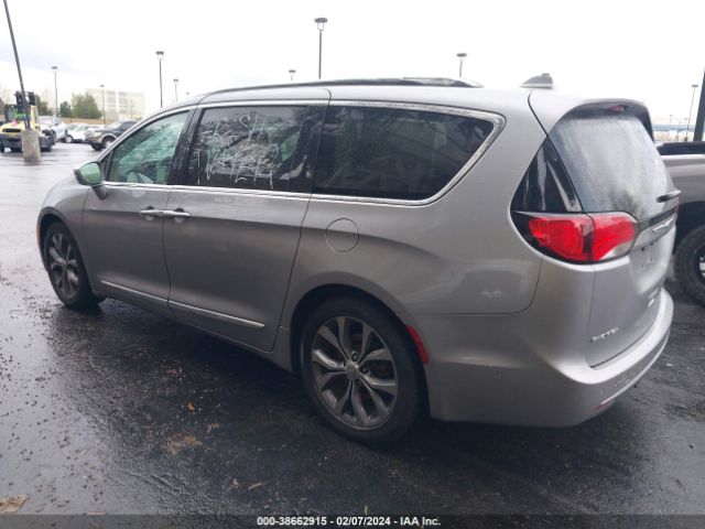 Photo 2 VIN: 2C4RC1GG2HR505806 - CHRYSLER PACIFICA 