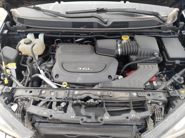 Photo 11 VIN: 2C4RC1GG2JR105928 - CHRYSLER PACIFICA L 