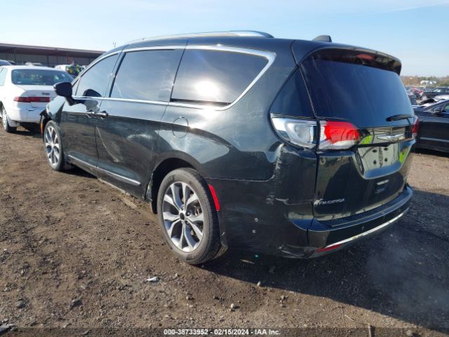 Photo 2 VIN: 2C4RC1GG2JR156832 - CHRYSLER PACIFICA 