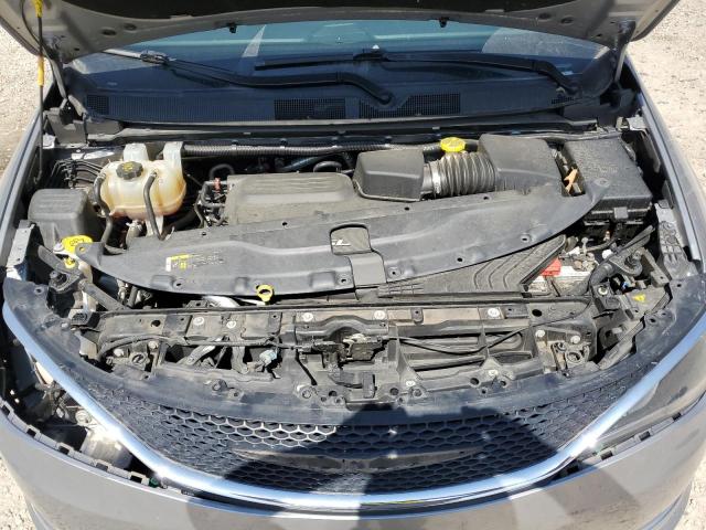 Photo 11 VIN: 2C4RC1GG2JR268952 - CHRYSLER PACIFICA 