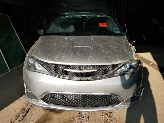 Photo 4 VIN: 2C4RC1GG2JR320533 - CHRYSLER PACIFICA 