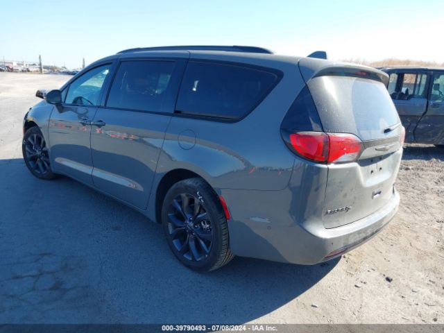 Photo 2 VIN: 2C4RC1GG2LR137278 - CHRYSLER PACIFICA 