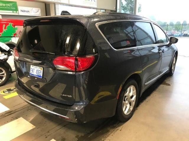 Photo 3 VIN: 2C4RC1GG2LR284801 - CHRYSLER PACIFICA 